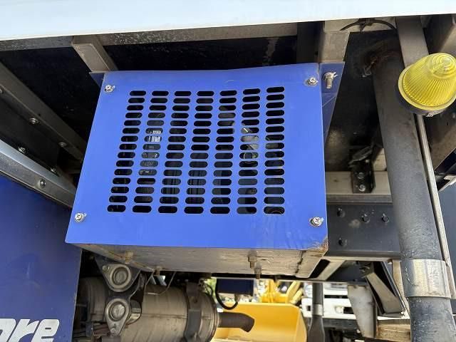 MITSUBISHI CANTER 2017