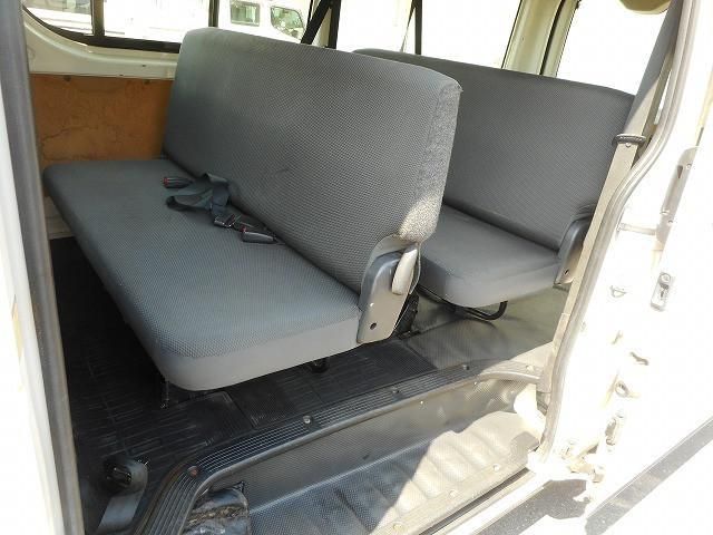 TOYOTA HIACE van 4WD 2013