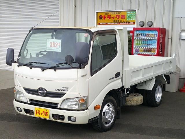 HINO DUTRO 2016