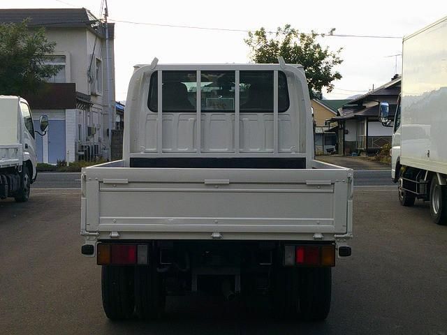 ISUZU ELF 2014