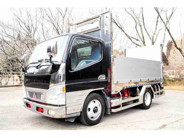 MITSUBISHI CANTER 2003