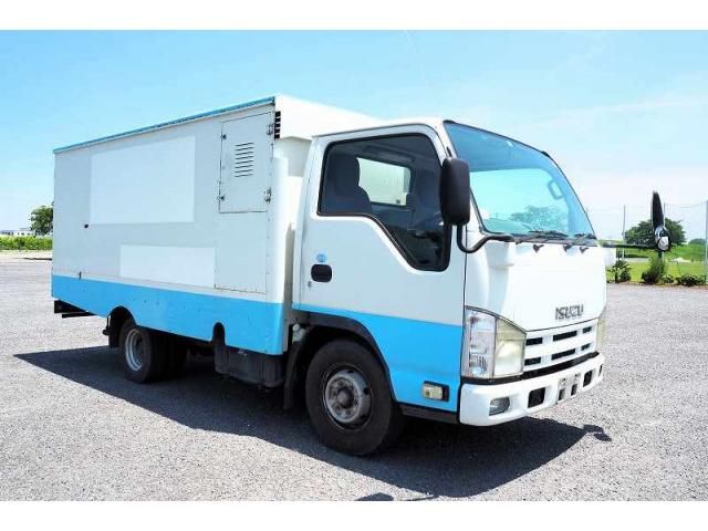 ISUZU ELF 2010