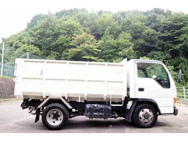 NISSAN DIESEL CONDOR 2000