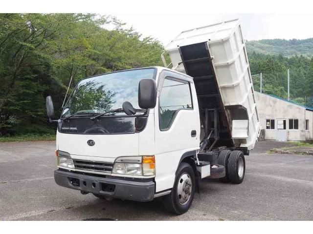 NISSAN DIESEL CONDOR 2000