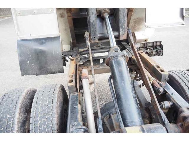 NISSAN DIESEL CONDOR 2000