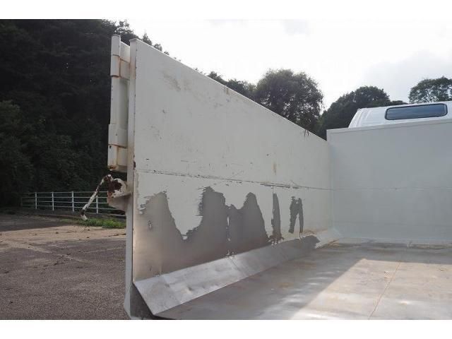 NISSAN DIESEL CONDOR 2000