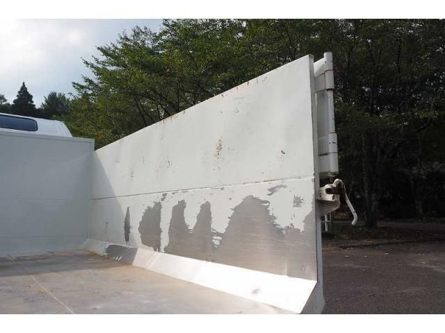 NISSAN DIESEL CONDOR 2000