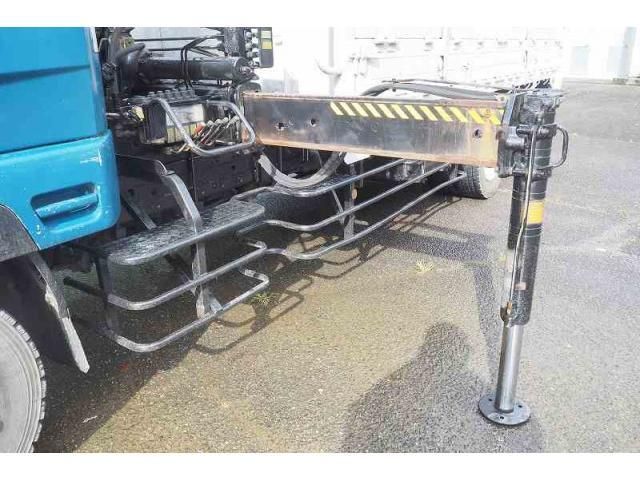 MITSUBISHI FUSOU FIGHTER 2007