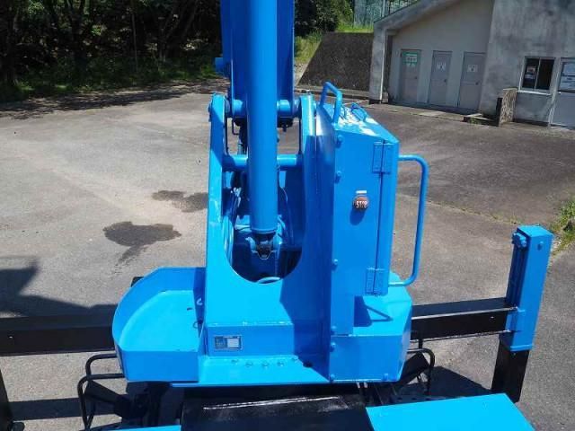 MITSUBISHI CANTER 2004