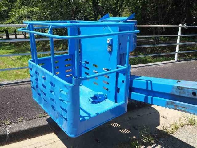 MITSUBISHI CANTER 2004