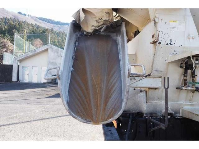 NISSAN DIESEL CONDOR 2006