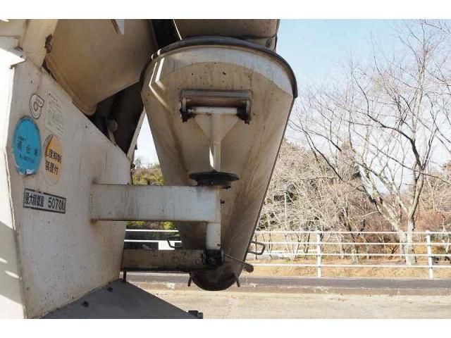 NISSAN DIESEL CONDOR 2006