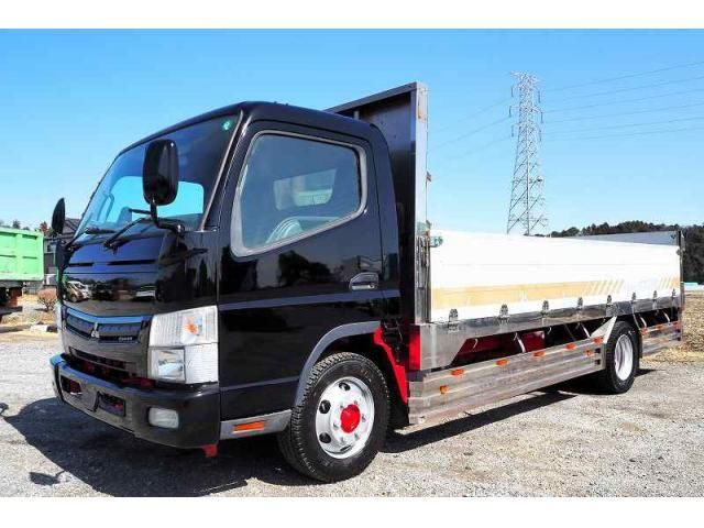 MITSUBISHI CANTER 2018