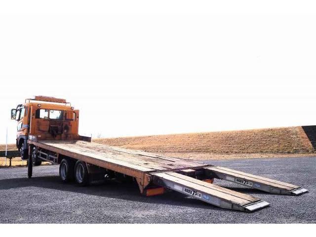 MITSUBISHI FUSOU SUPER GREAT 2003