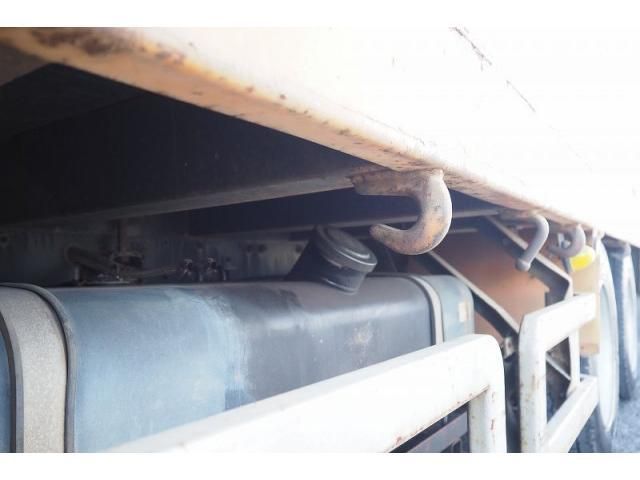 MITSUBISHI FUSOU SUPER GREAT 2003