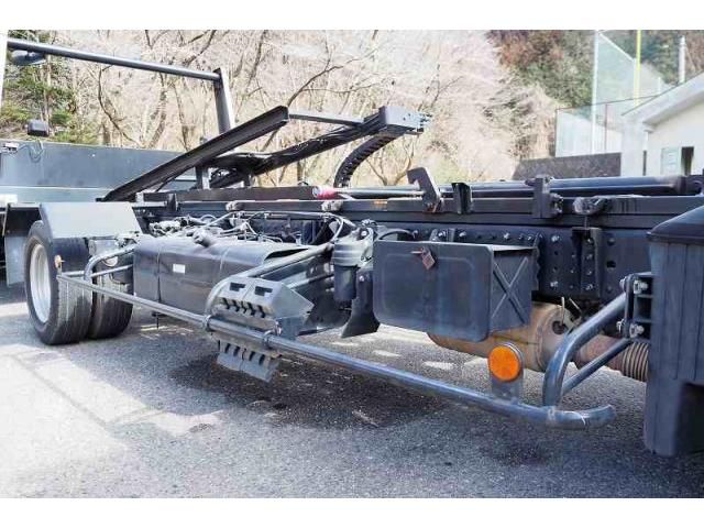 MITSUBISHI CANTER 2012