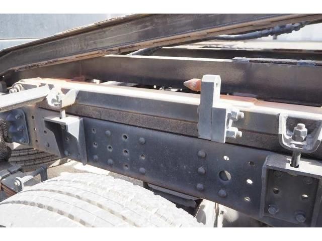 MITSUBISHI CANTER 2012