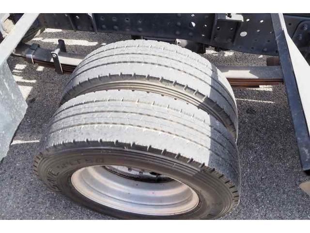 MITSUBISHI CANTER 2012