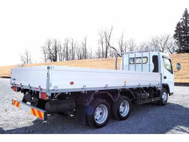 MITSUBISHI CANTER 2010