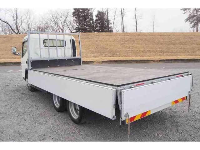 MITSUBISHI CANTER 2010