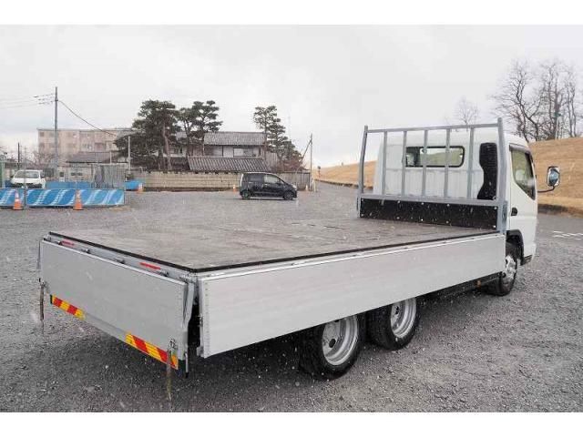 MITSUBISHI CANTER 2010