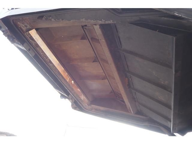 NISSAN DIESEL CONDOR 2011