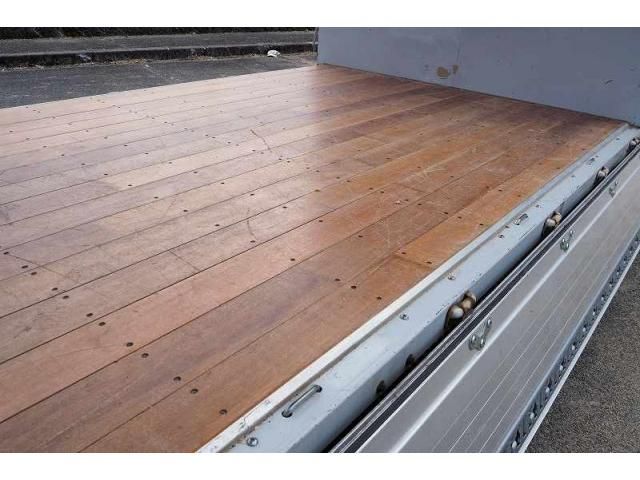 MITSUBISHI CANTER 2015