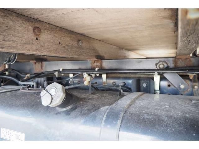 MITSUBISHI CANTER 2020