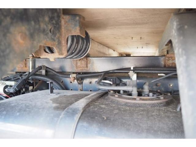 MITSUBISHI CANTER 2020