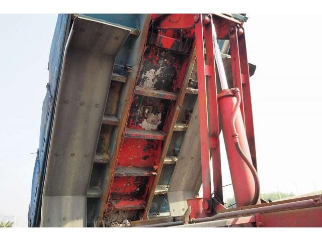 MITSUBISHI FUSOU SUPER GREAT 2006