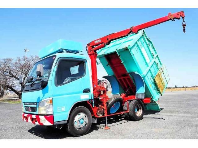 MITSUBISHI CANTER 2003