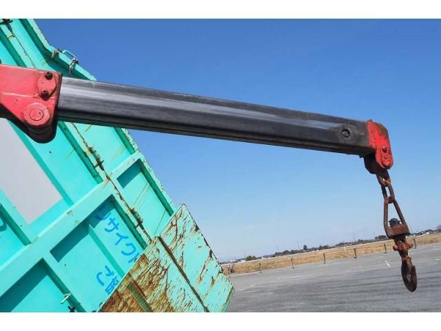 MITSUBISHI CANTER 2003