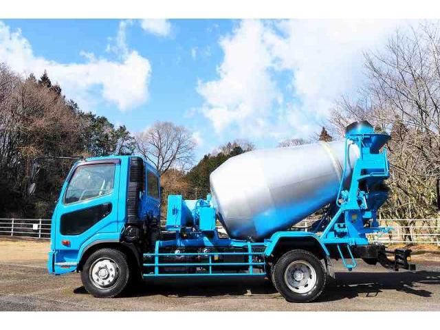 MITSUBISHI FUSOU FIGHTER 2015