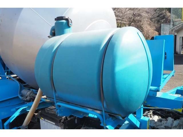 MITSUBISHI FUSOU FIGHTER 2015