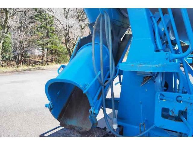 MITSUBISHI FUSOU FIGHTER 2015