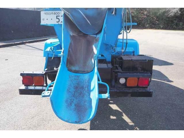 MITSUBISHI FUSOU FIGHTER 2015