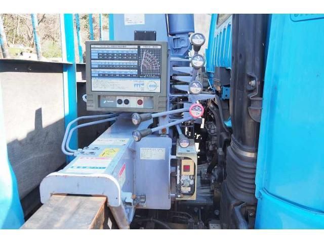 MITSUBISHI FUSOU FIGHTER 2006