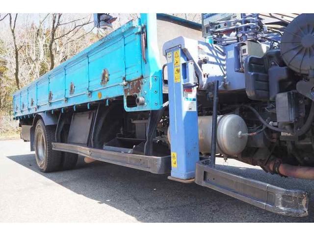 MITSUBISHI FUSOU FIGHTER 2006