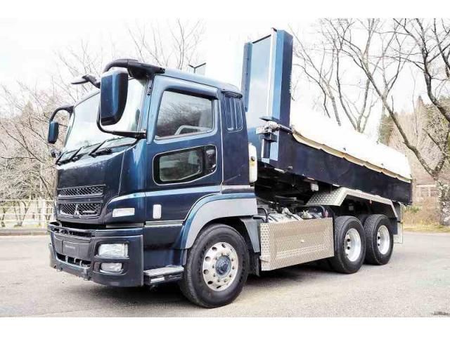 MITSUBISHI FUSOU SUPER GREAT 2015