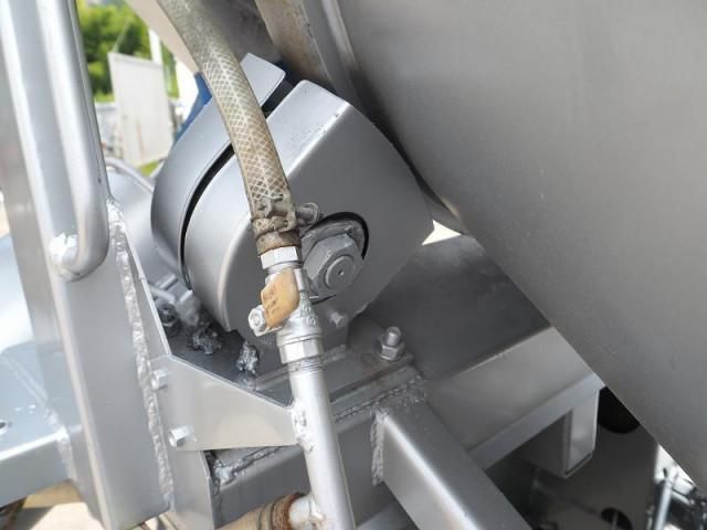 MITSUBISHI CANTER 2004