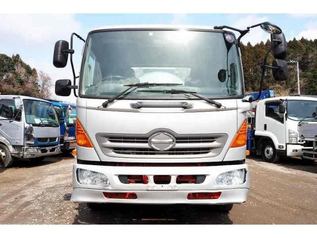 HINO RANGER 2013