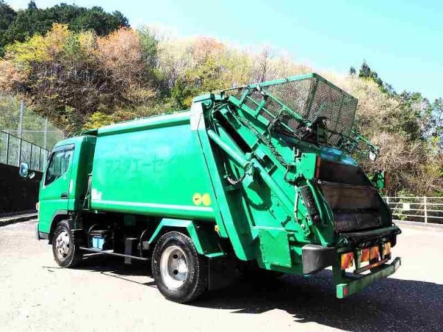 MITSUBISHI CANTER 2012