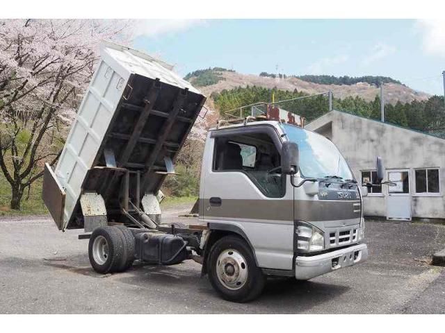 ISUZU ELF 2005