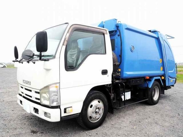 ISUZU ELF 2013