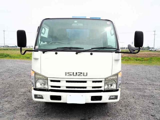 ISUZU ELF 2013