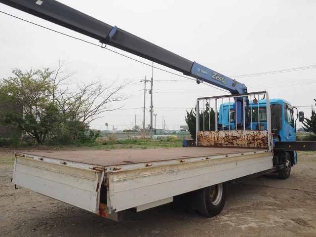 NISSAN DIESEL CONDOR 2012