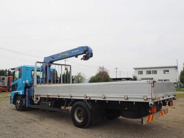 NISSAN DIESEL CONDOR 2012