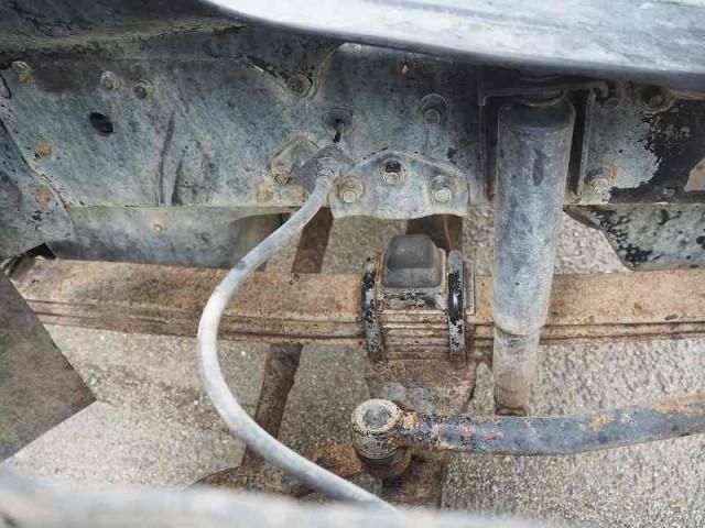 MITSUBISHI FUSOU FIGHTER 2001