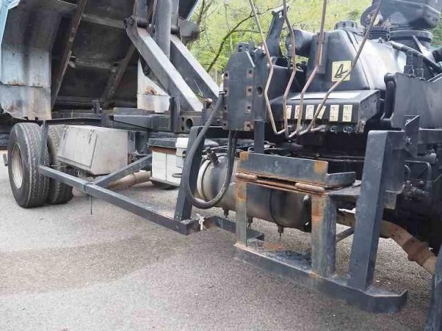 MITSUBISHI FUSOU FIGHTER 2001