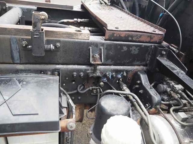 MITSUBISHI FUSOU FIGHTER 2001